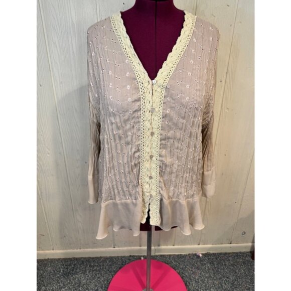 Allison Taylor Eyelet Champaign beige Blouse, with crochet Size 2X - Picture 2 of 14